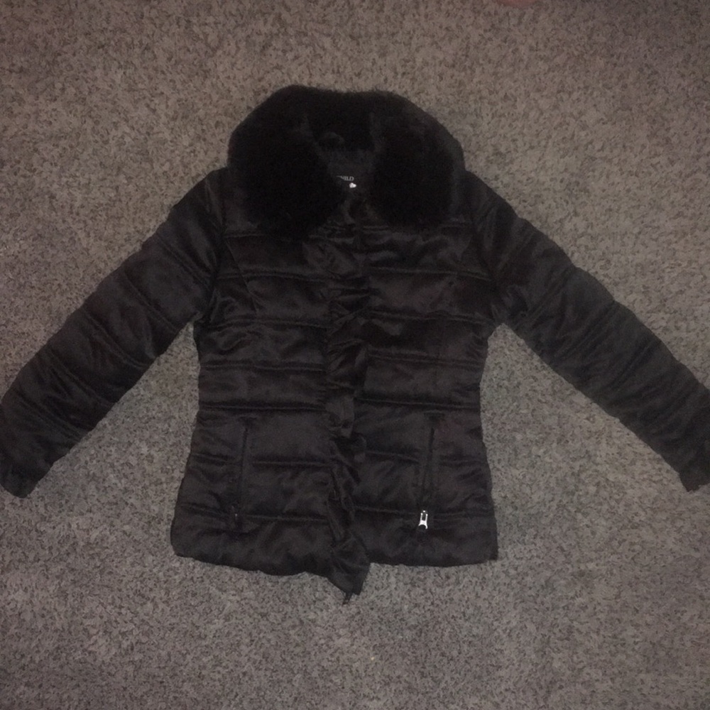 Girl's jacket. Like new!!